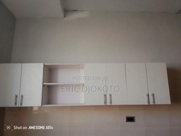 Ultra Modern Kitchen Cabinets · Photo 2
