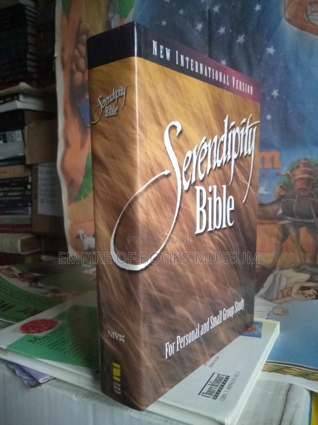 Serendipity Bible: New International Version Hardcover · Photo 1