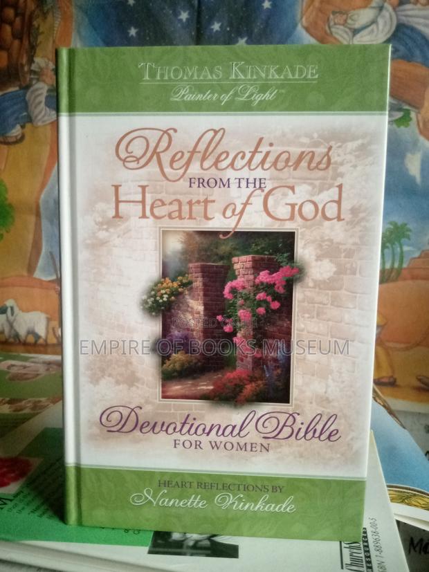 Reflections From the Heart of God: Devotional Bible for Women · Photo 2