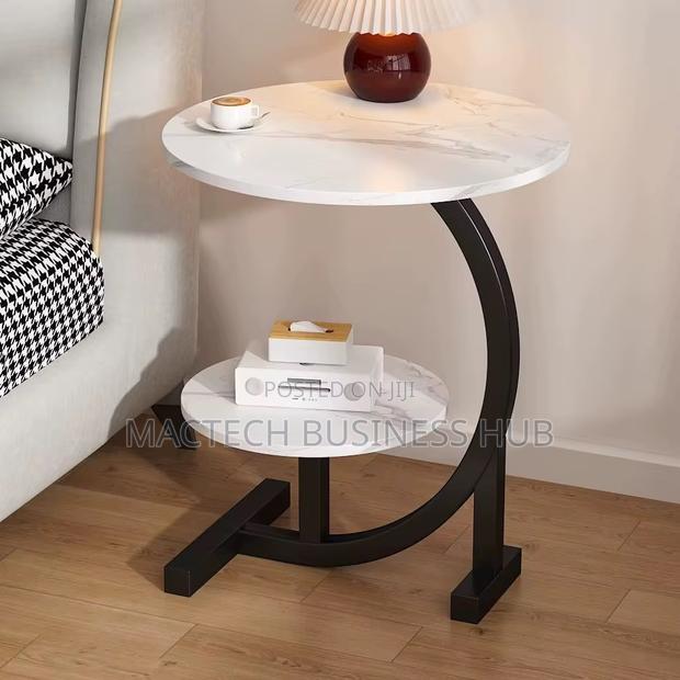 Bed Side Table · Photo 1