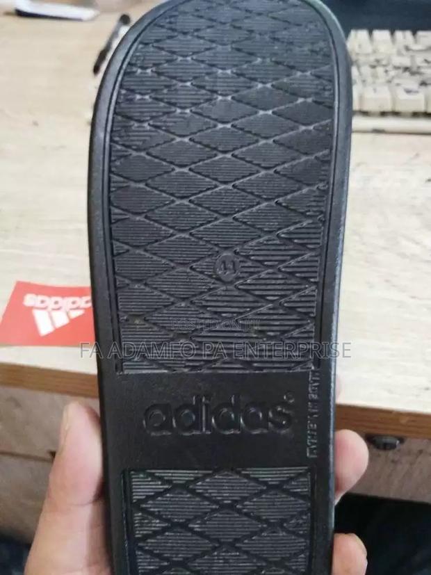 Adidas Slides Or Adidas Slippers · Photo 5