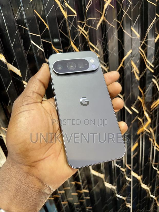 Google Pixel 9 Pro 128 GB Black · Photo 2