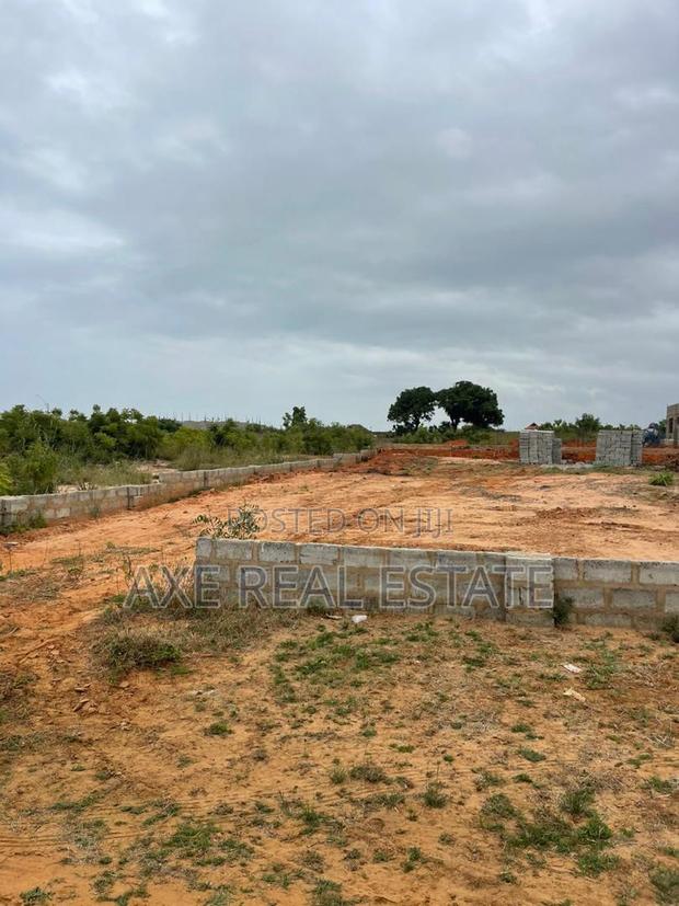 Discounted Lands With Free Packages. · Photo 2