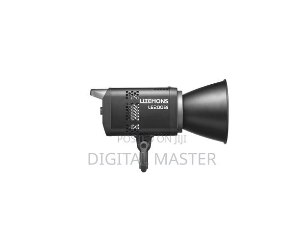 Godox Litemons Le200bi Bi-color Led Monolight · Photo 1
