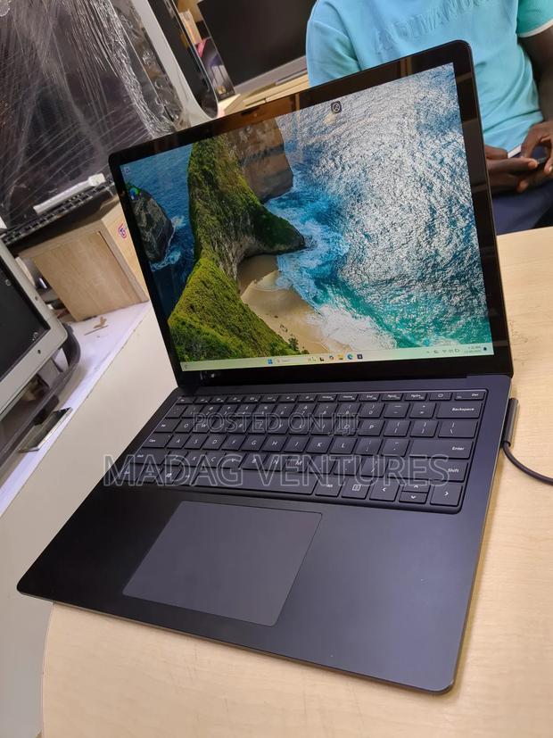 Laptop Microsoft Surface Laptop 3 8GB Intel Core I5 SSD 256GB · Photo 4