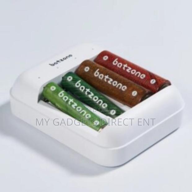 Batzone Ni-Mh Smart Charger 4 Slots(Aa/Aaa) · Photo 1