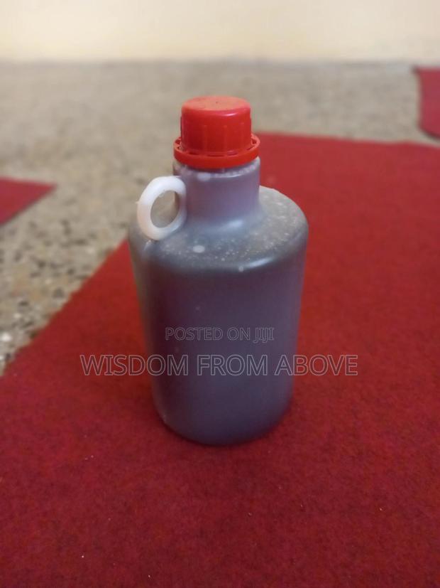 Pure Natural Honey - Avoid Diluted Honey & Stay Healthy · Photo 2