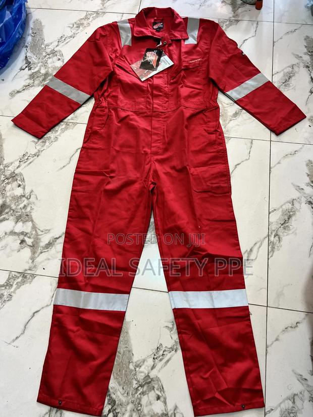 Safety Coverall / Boiler Suit Or Fire Resistant Coverall · Photo 2