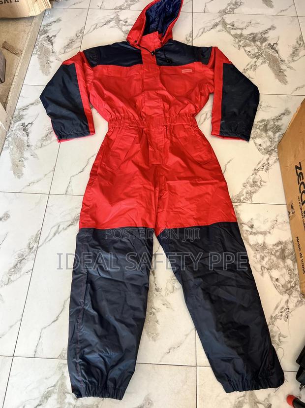 Protective Coverall / Industrial Coverall · Photo 6