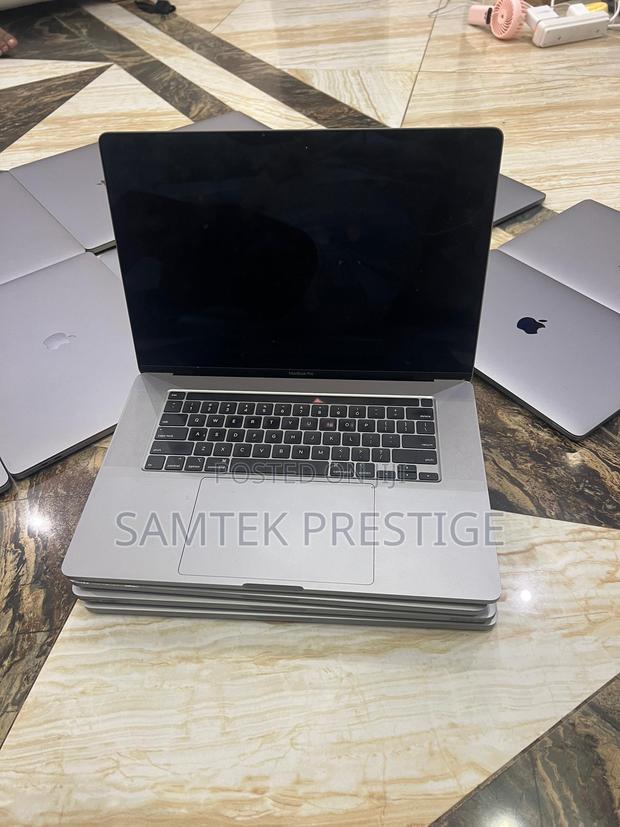 Laptop Apple MacBook Pro 2019 16GB Intel Core i7 SSD 512GB · Photo 4