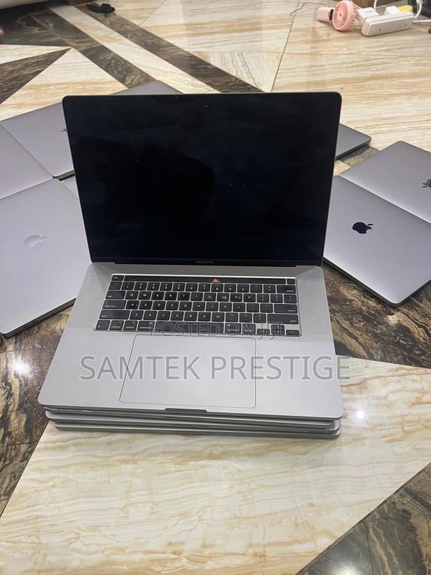 Laptop Apple MacBook Pro 2019 16GB Intel Core i7 SSD 512GB · Photo 5