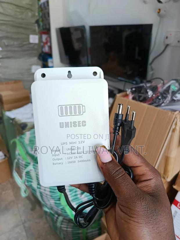 Mini Ups Power Bank · Photo 1