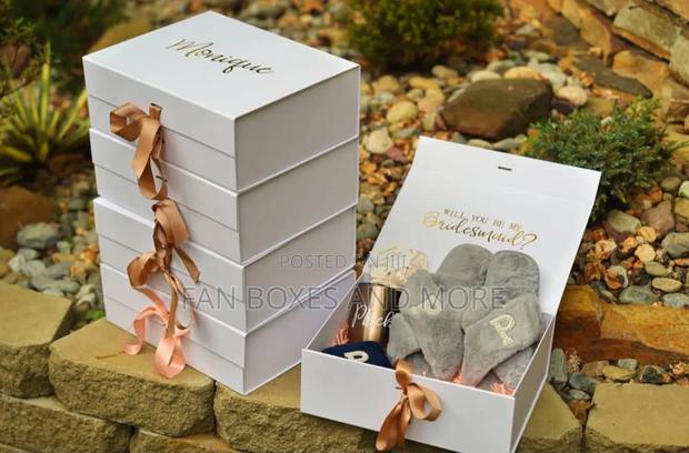 Rigid Gift Box (Bridesmaid Boxes) · Photo 1