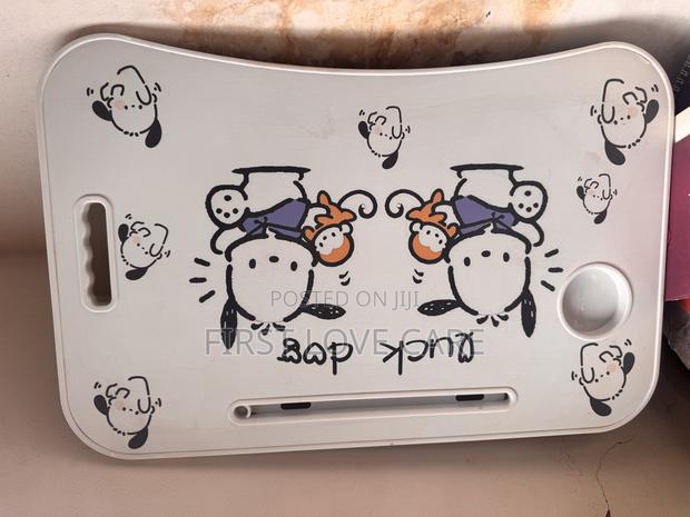 Laptop Table White Beautiful Character · Photo 8