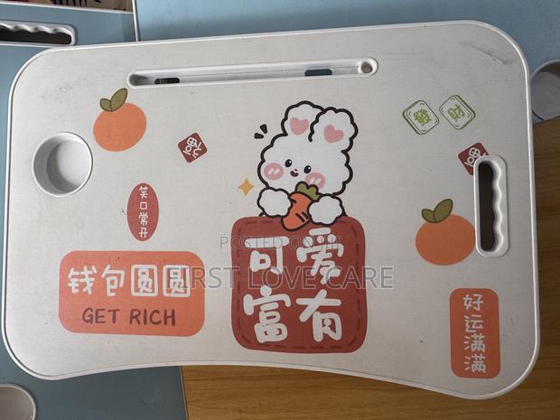Laptop Table With Character · Photo 1