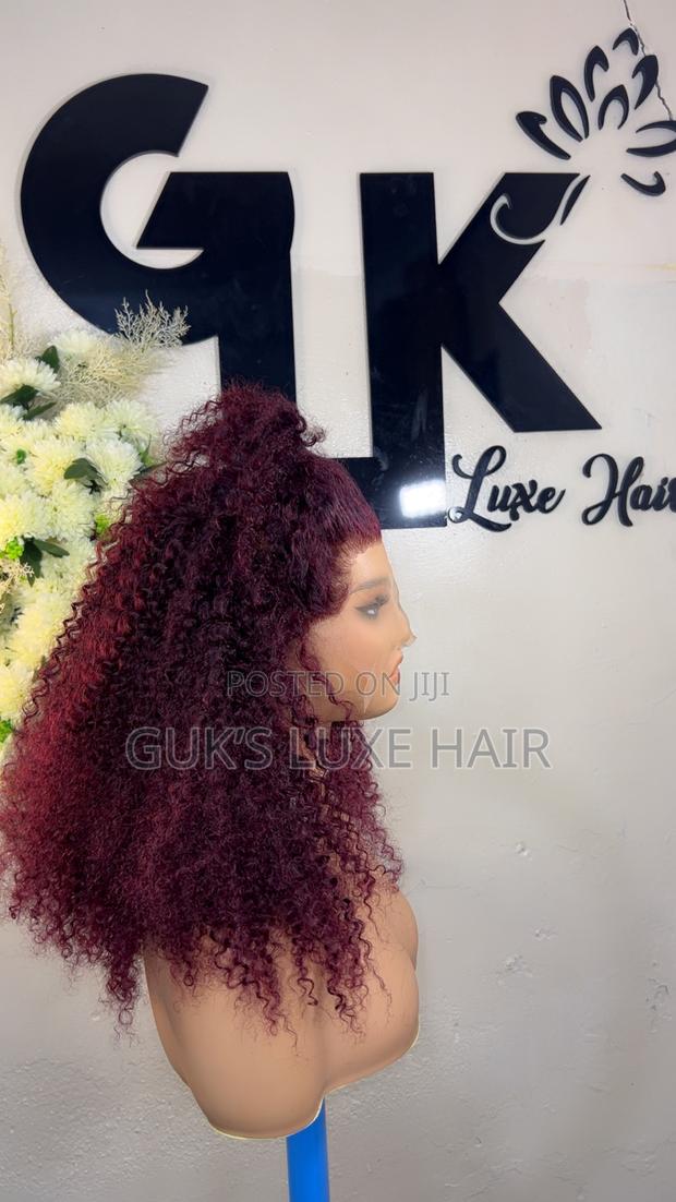 Human Hair · Photo 2