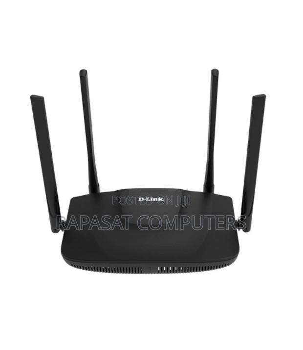 Dlink Ac1200 Gigabit Router Dir-825m · Photo 1