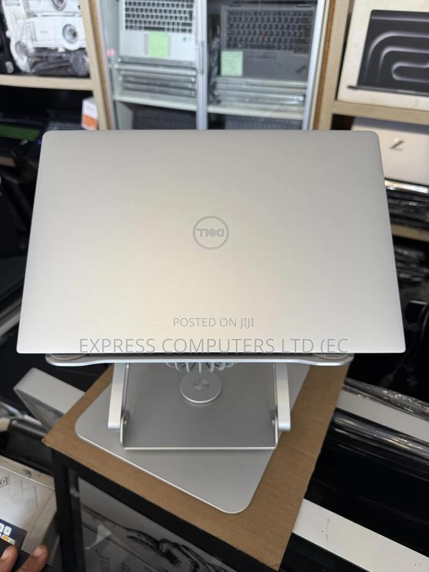 Laptop Dell XPS 13 7390 16GB Intel Core I7 SSD 512GB · Photo 1