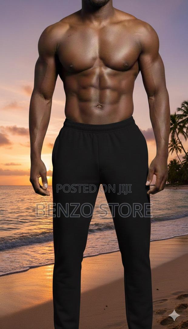Affordable Men’S Sweet Pant – Original Jogging Trousers, Neat Clean · Photo 1