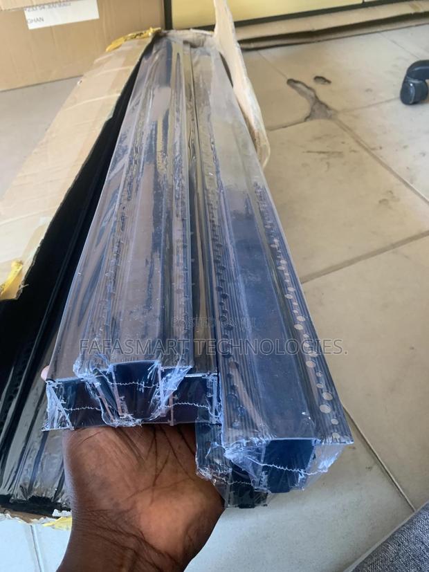 1m and 2m Magnetic Aluminum Track Rails · Photo 1