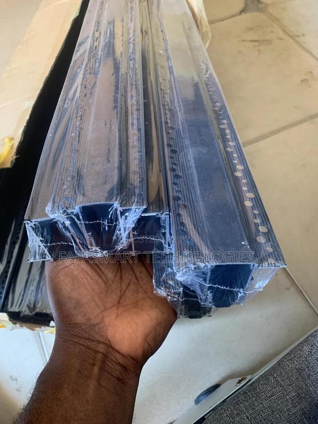 1m and 2m Magnetic Aluminum Track Rails · Photo 3