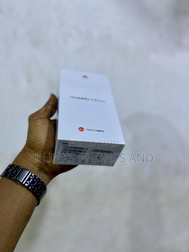 New Huawei P30 Pro 128 GB Black · Photo 3
