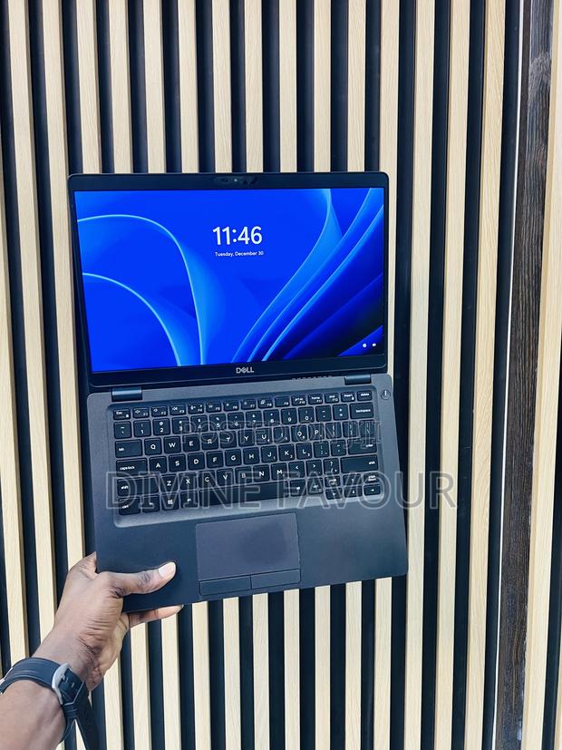Laptop Dell Latitude 5300 8GB Intel Core I5 SSD 256GB · Photo 3