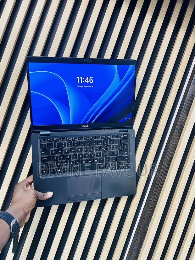 Laptop Dell Latitude 5300 8GB Intel Core I5 SSD 256GB · Photo 6