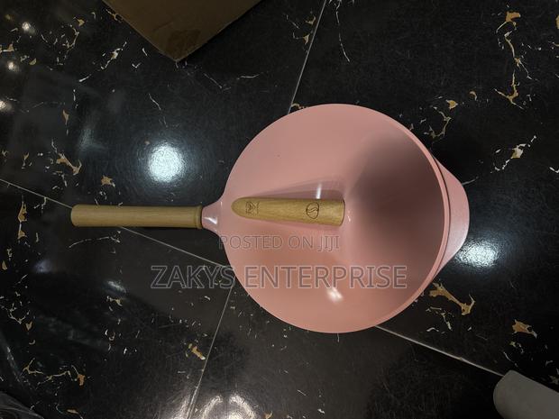 The Swiden Smooth Fry Pan · Photo 2