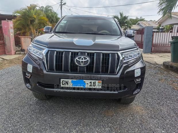 Toyota Land Cruiser Prado 2.7 2018 Gray · Photo 1