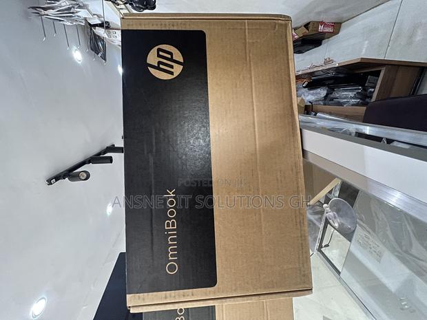New Laptop HP OmniBook 5 Flip 16GB Intel Core 7 SSD 512GB · Photo 2