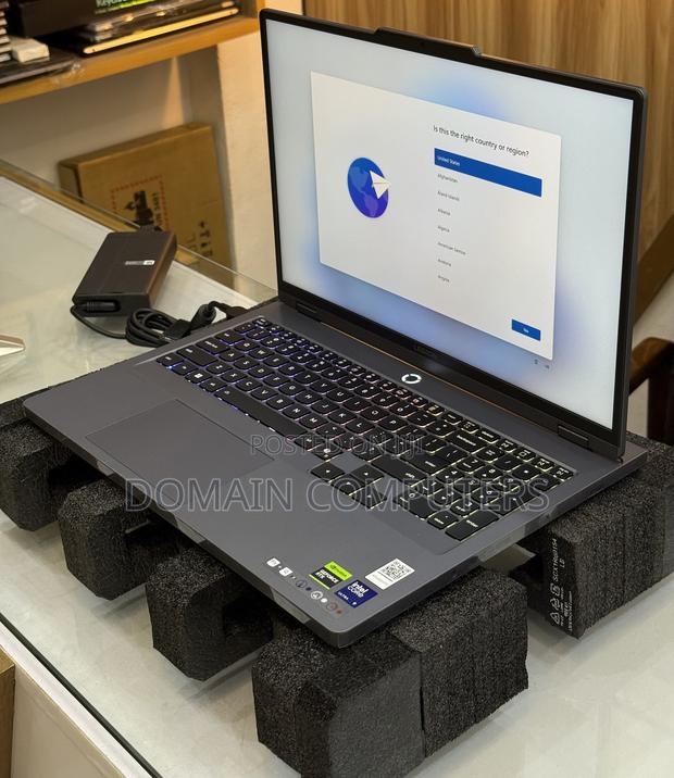 New Laptop Lenovo Legion 5 32GB Intel Core Ultra 9 SSD 1T · Photo 2
