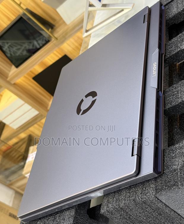 New Laptop Lenovo Legion 5 32GB Intel Core Ultra 9 SSD 1T · Photo 3