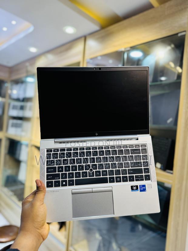 Laptop HP EliteBook 840 G8 16GB Intel Core i5 SSD 512GB · Photo 2