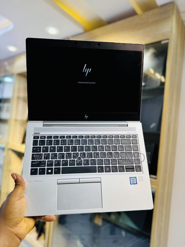 Laptop HP EliteBook 840 G6 16GB Intel Core i7 SSD 256GB · Photo 3