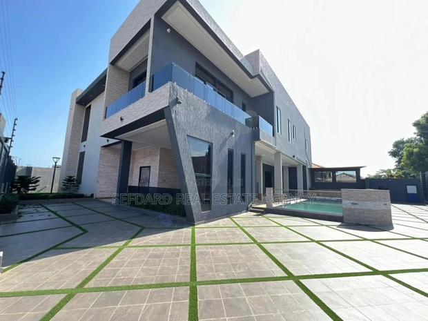 5bdrm Mansion in Tseaddo for sale · Photo 1