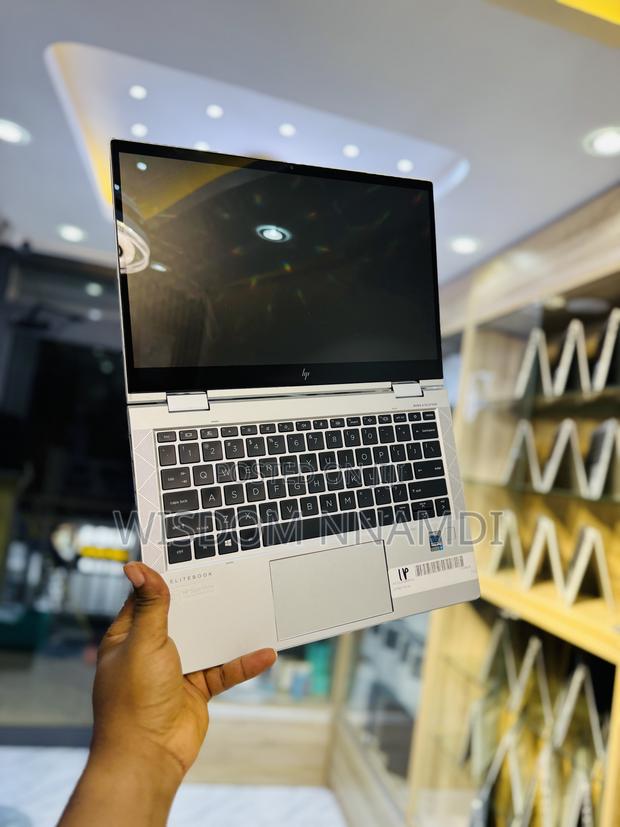 Laptop HP EliteBook 830 G8 32GB Intel Core i7 SSD 512GB · Photo 4
