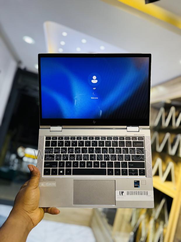 Laptop HP EliteBook 830 G8 32GB Intel Core i7 SSD 512GB · Photo 5