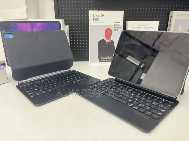 iPad 11th A16 and Apple iPad 10th Generation Magic Keyboard (Black) · Photo 2