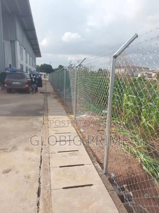 Land Fencing. Panel and Chain Link · Photo 3