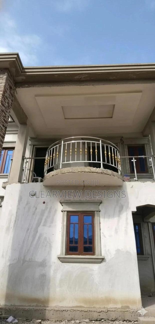 Premium Stainless Steel Balustrade & Handrail System · Photo 1