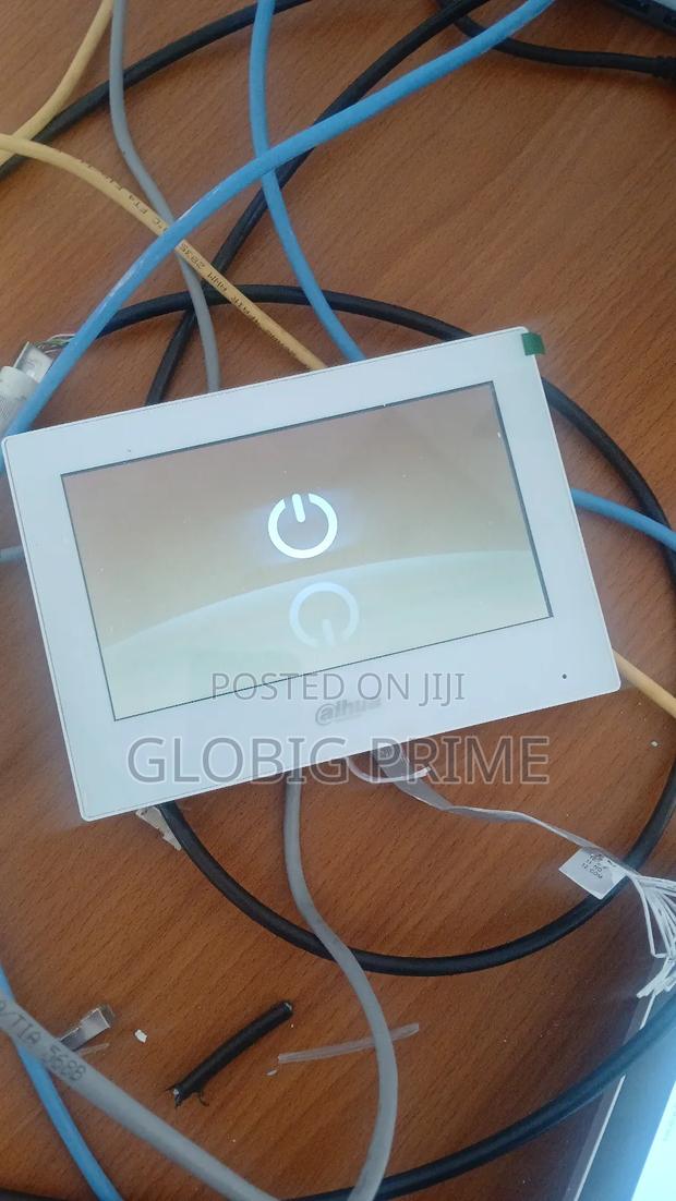 Video Doorbell Installation · Photo 4