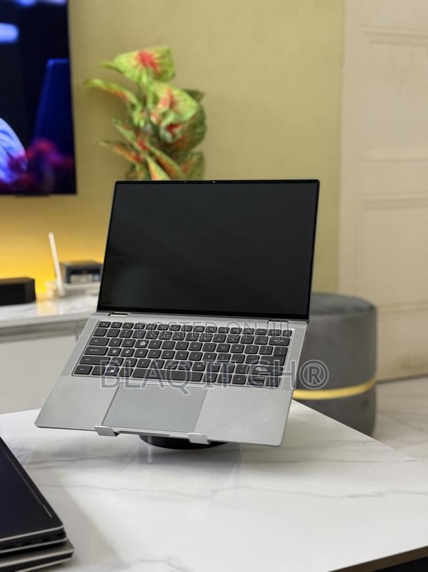 Laptop Dell Latitude 9420 16GB Intel Core I5 SSD 256GB · Photo 1