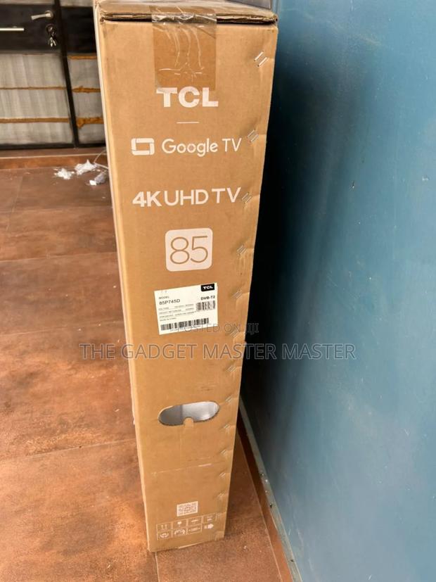 TCL 85" 745d Smart Uhd Tv · Photo 3