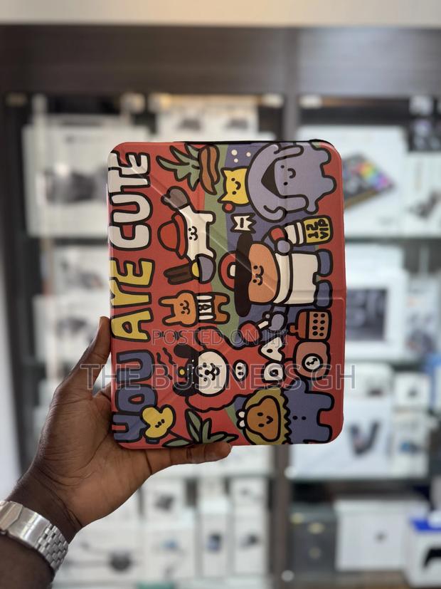 iPad A16 And 10th Gen Cases · Photo 2