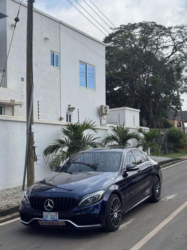 Mercedes-Benz C400 4Matic AWD Sedan (3.0L V6 7A) 2015 Blue · Photo 6
