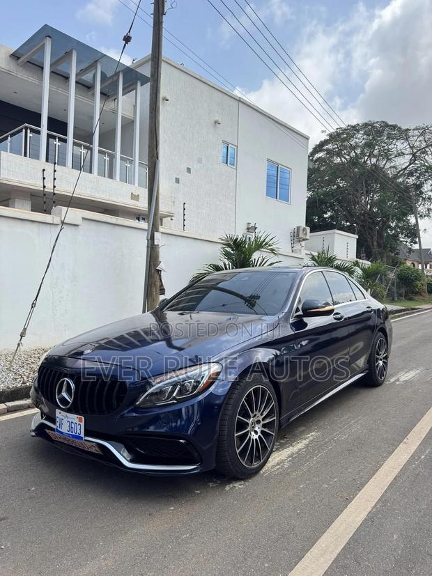 Mercedes-Benz C400 4Matic AWD Sedan (3.0L V6 7A) 2015 Blue · Photo 2