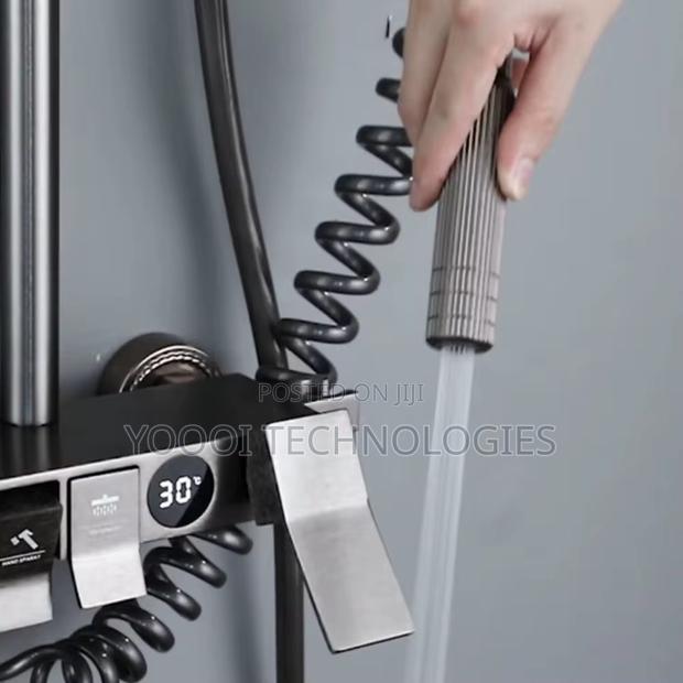 Heavy Duty 4 In 1 Digital Thermostatic Shower · Photo 3