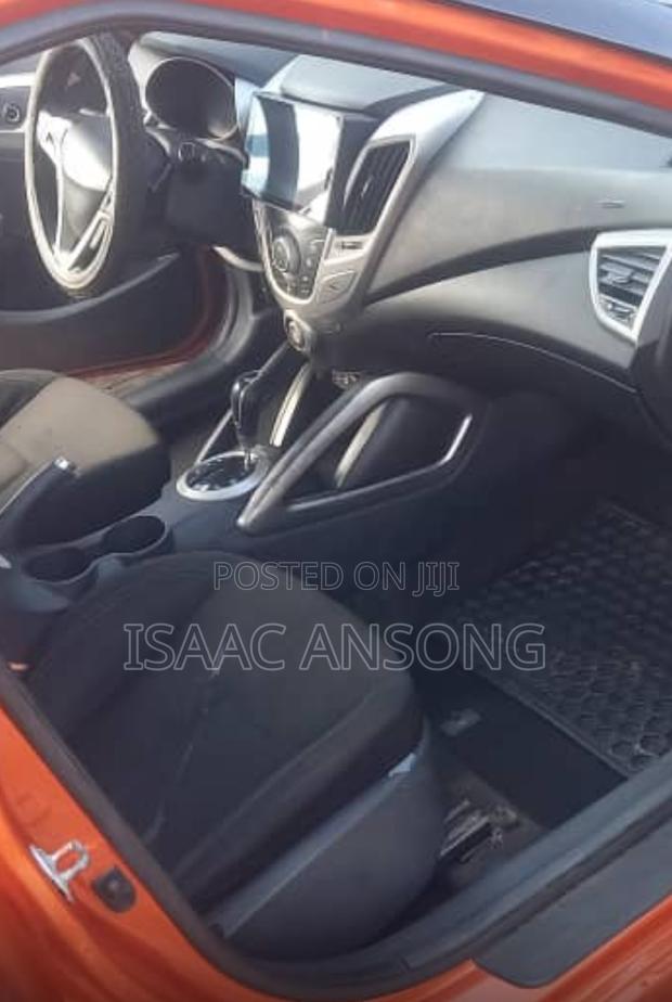 Hyundai Veloster 2017 Orange · Photo 6