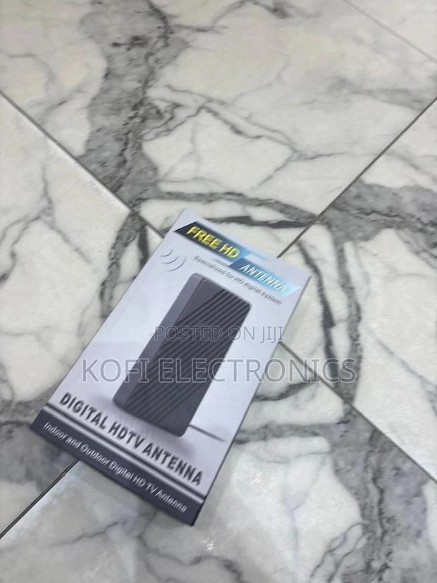 Digital Hdtv Antenna For Clear Signal · Photo 1
